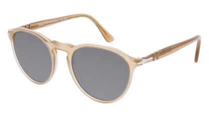 Champagne, Grey